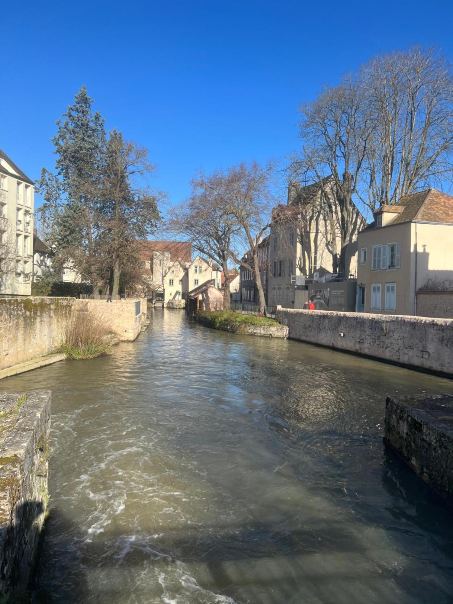 Ferienwohnung T3 De 55M2 Au Centre De Chartres Avec Parking Exterior foto