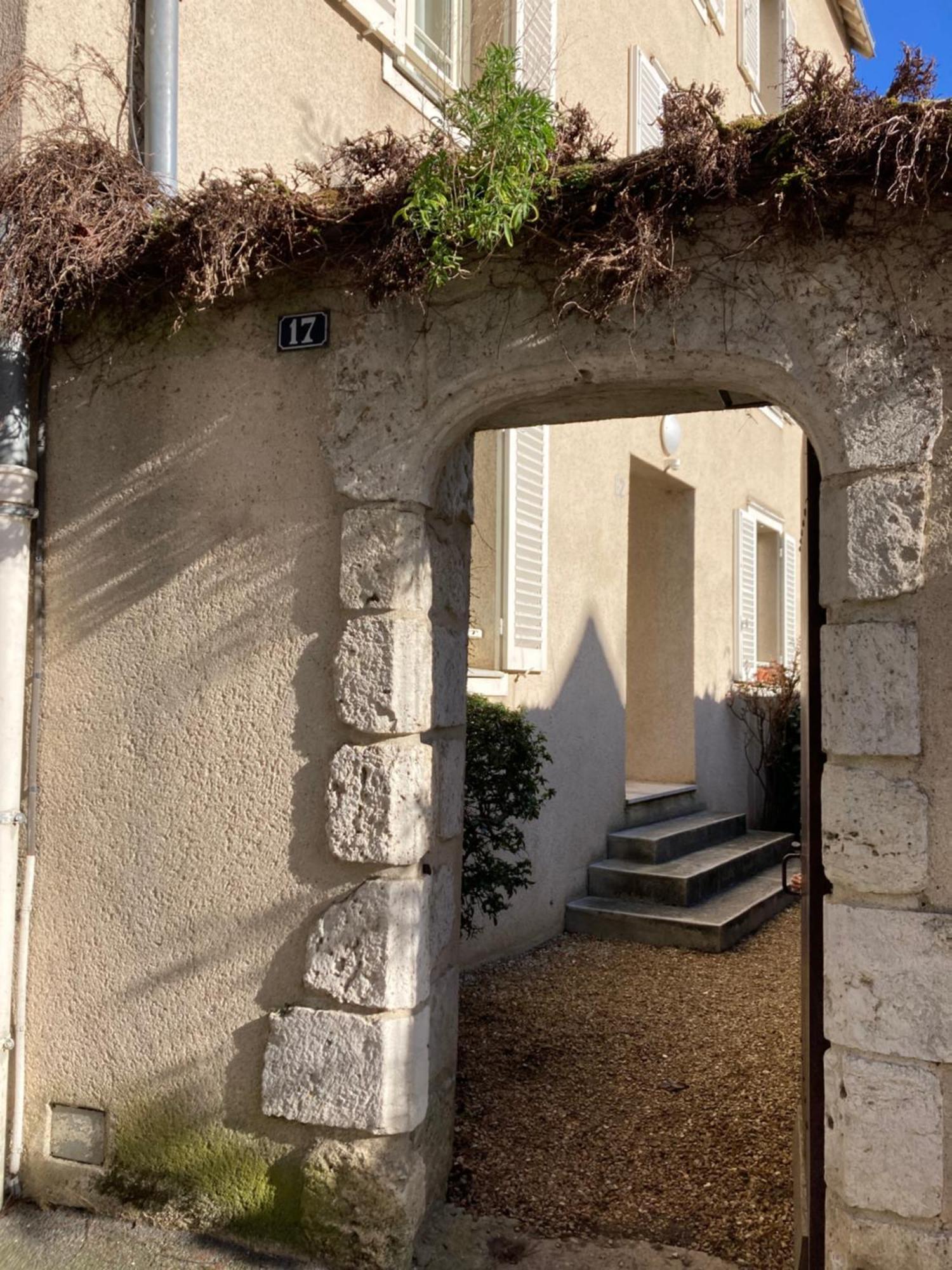 Ferienwohnung T3 De 55M2 Au Centre De Chartres Avec Parking Exterior foto